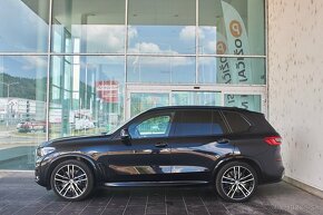 BMW X5 xDrive40i A/T - 8