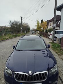 PREDÁM ŠKODA SUPERB COMBI 125KW AUTOMAT - 8