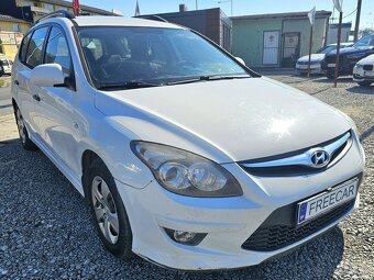 Hyundai i30 CW 1.6 CRDi VGT Classic - 8