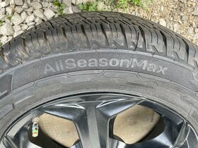 Vivaro Trafic Primastar 215/60R17 C - 8