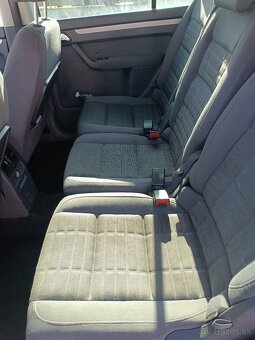 Volkswagen Touran 1,9 TDI automat - 8