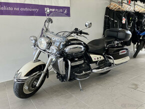 Triumph Rocket III Touring - 8