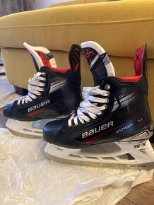 Bauer Vapor X4 - 8