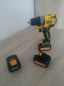 Predám nové náhradné batérie DeWALT 12v plus nabíjačka - 8