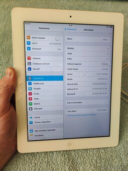 Apple iPad 2 16GB Wi-Fi 3G 16GB - 8