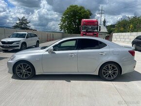 Lexus IS250 - 8