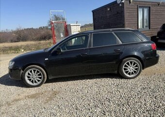 Seat Exeo 2,0 TDI DIGIKLIMA,6KVAL,TAŽNÉ nafta manuál 88 kw - 8