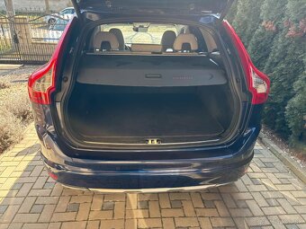 Volvo XC60 D4 - 8