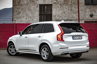 Volvo XC90 - 8