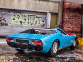 Lamborghini Miura 1968 1:18 GT Spirit - 8