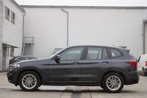 BMW X3 xDrive20d Advantage A/T - 8