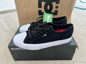 DC SHOES NOVE 42.5/8.5 - 8