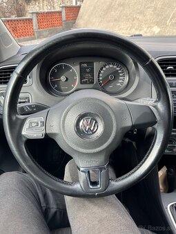 Volkswagen polo 1.6tdi - 8