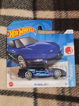 Hot Wheels mix - 8