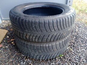 Celoročné pneu Bridgesone LM001 -215/60 r16 99H - 2ks- 6mm - 8