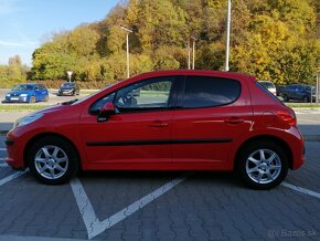 Peugeot 207 - 8