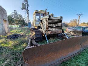 Buldozer T-130 - 8