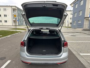 Volkswagen Passat Variant 2.0 TDI EVO EXECUTIVE DSG - 8