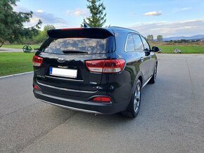 KIA SORENTO 2.2 CRDi Platinum A/T  4x4  7miestne - 8