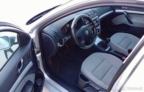 Škoda Octavia II 1.9TDi 77Kw 4/2005 M5 Ambiente - 8