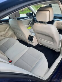 VW Passat B8 sedan 2018 2.0 TDI - 8