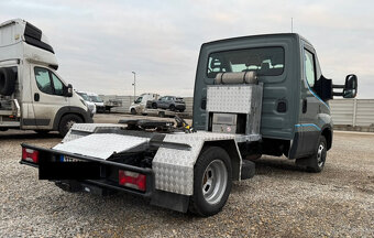 Iveco Daily mini ťahač návesu - 8