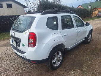 DACIA DUSTER 1,6 BENZÍN 4X4 ROK 2011 - 8