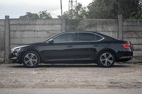 Škoda Superb 2.0 TDI SCR Ambition - 8