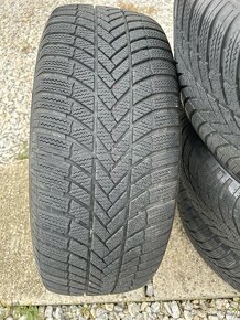 Zimne gumy Wv Touareg 255/55 R18 - 8