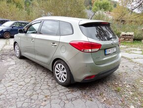 Kia Carens 1,7 CRDI - 8