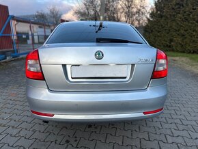 Škoda Octavia 2 Facelift 2.0 TDI CR Sedan - 8