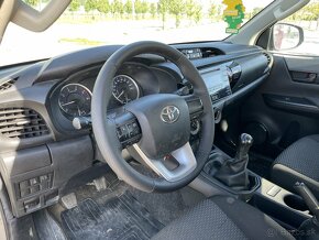 TOYOTA HILUX NA PREDAJ, AJ NA SPLATKY - 8