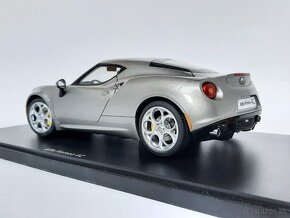 1:18 - Alfa Romeo 4C (2013) - AUTOart - 1:18 - 8