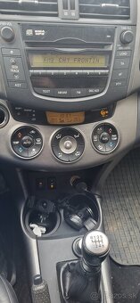 Toyota RAV 4 2.2D-4D 4x4 - - 8