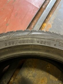 Zimne Pneu Falken 225/45 R18 95W Dot:2020 - 8