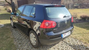 Volkswagen Golf 5 - 8