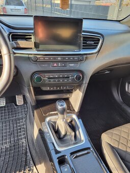 Kia proceed 1.4 tgdi - 8