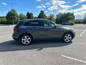 AUDI Q5 3.0TDI QUATTRO S-line AT/7 - 8