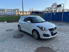 Suzuki Swift Sport - 8