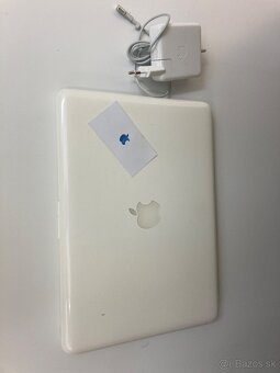 Apple Macbook White Late 2009 - 8