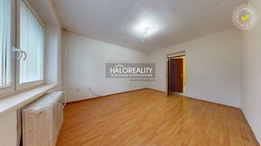 HALO reality - Predaj, trojizbový byt Hnúšťa, Likier, Školsk - 8