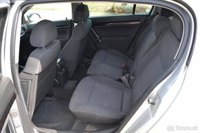 Opel Signum 2.2 DTI - 8