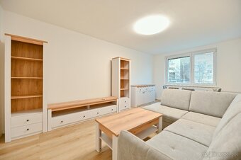 Na prenájom moderný 3 izbový byt, 84m2 - 8