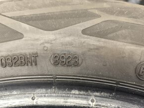 Predám letné pneumatiky Continental 215/60/r17 - 8