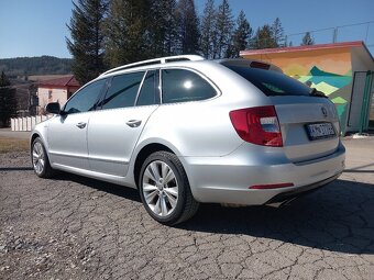 Škoda Superb Combi L&K 4x4 - 8