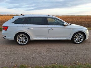 Škoda Superb Combi L&K 4x4 2.0 Tdi DSG - 8