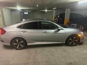 Honda Civic 1,5 4DR - 8