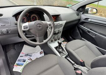 Opel Astra GTC 1,4i pravidel.servis klima benzín manuál - 8