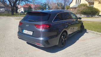 KIA Ceed SW 1.6 CRDi 2020 - 8