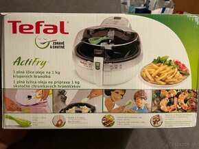 Predám teplovzdušnú fritézu Tefal ActiFry - 8